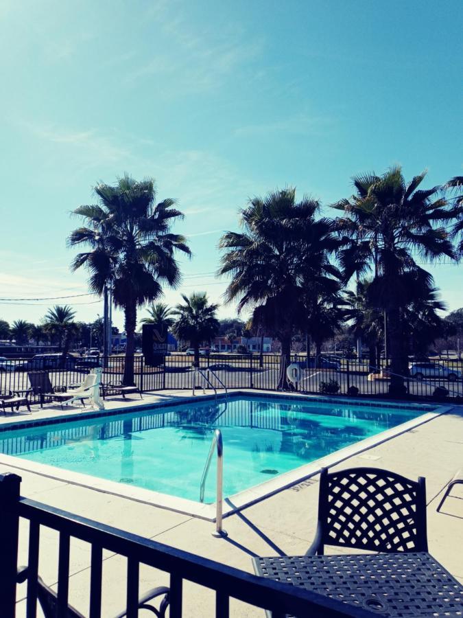 Quality Inn & Suites Leesburg Chain Of Lakes Dış mekan fotoğraf
